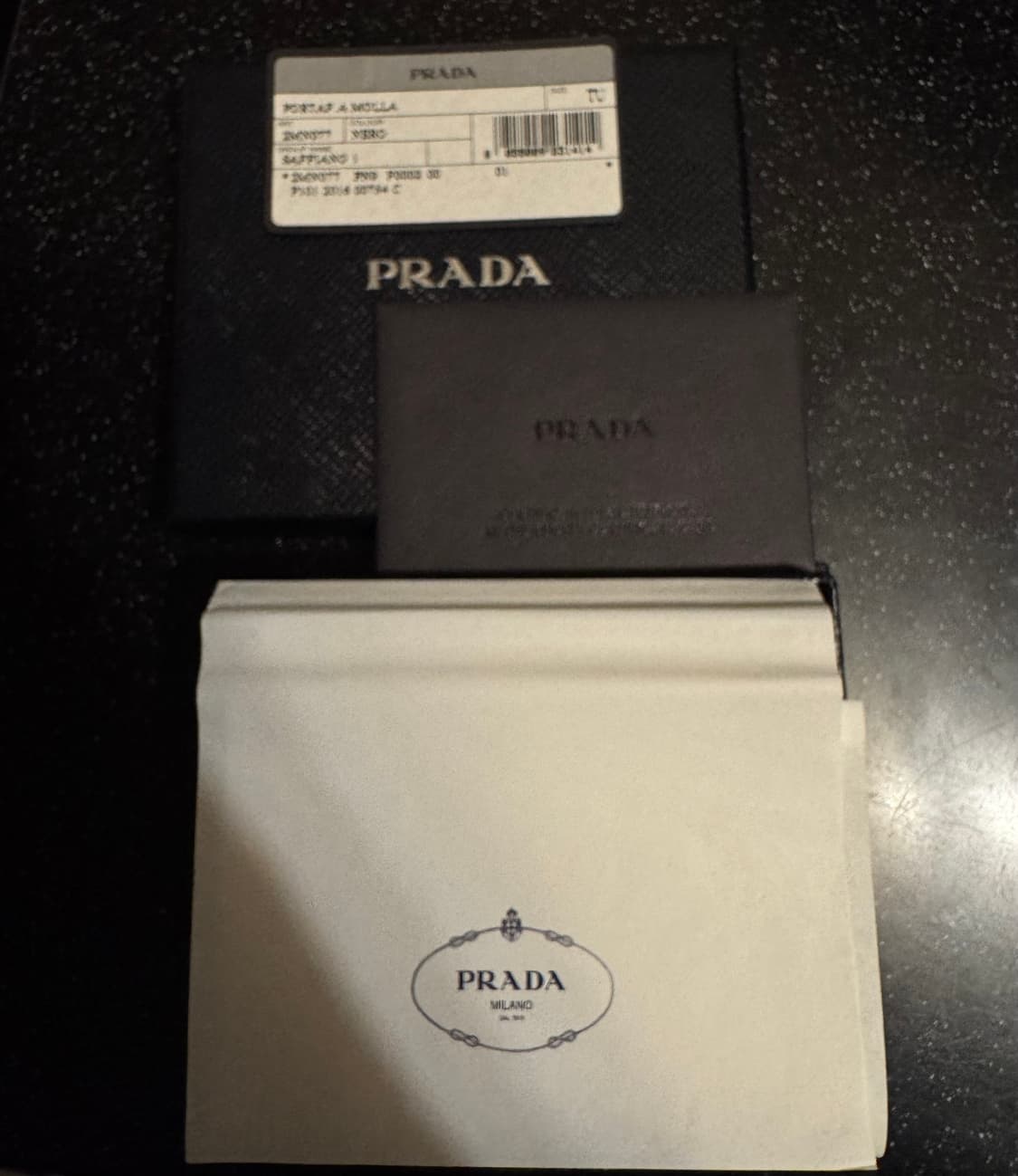 프라다 사피아노 머니클립 블랙 새제품 상품이미지5
