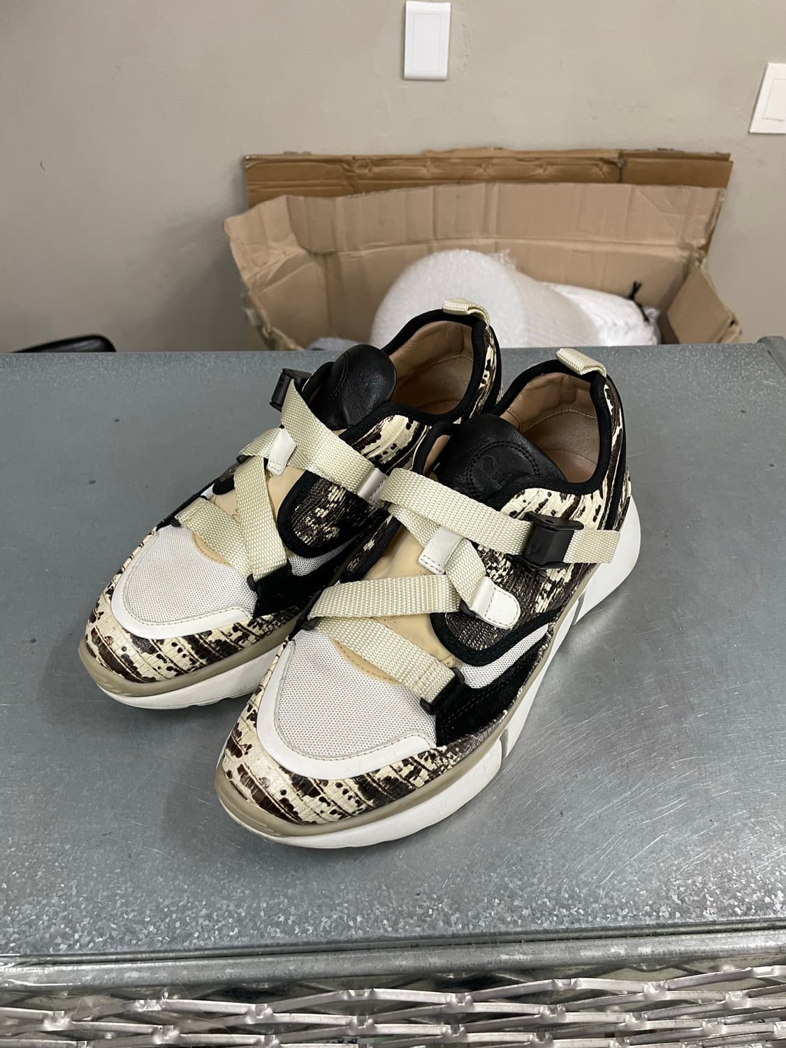 끌로에 소니 로우탑 Eu36 상품이미지2