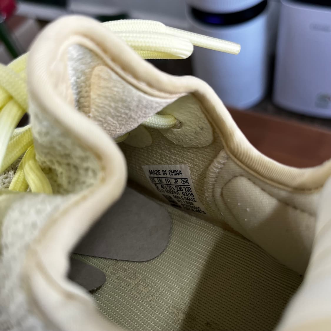 아디다스 이지부스트 350v2 버터 230mm 상품이미지4