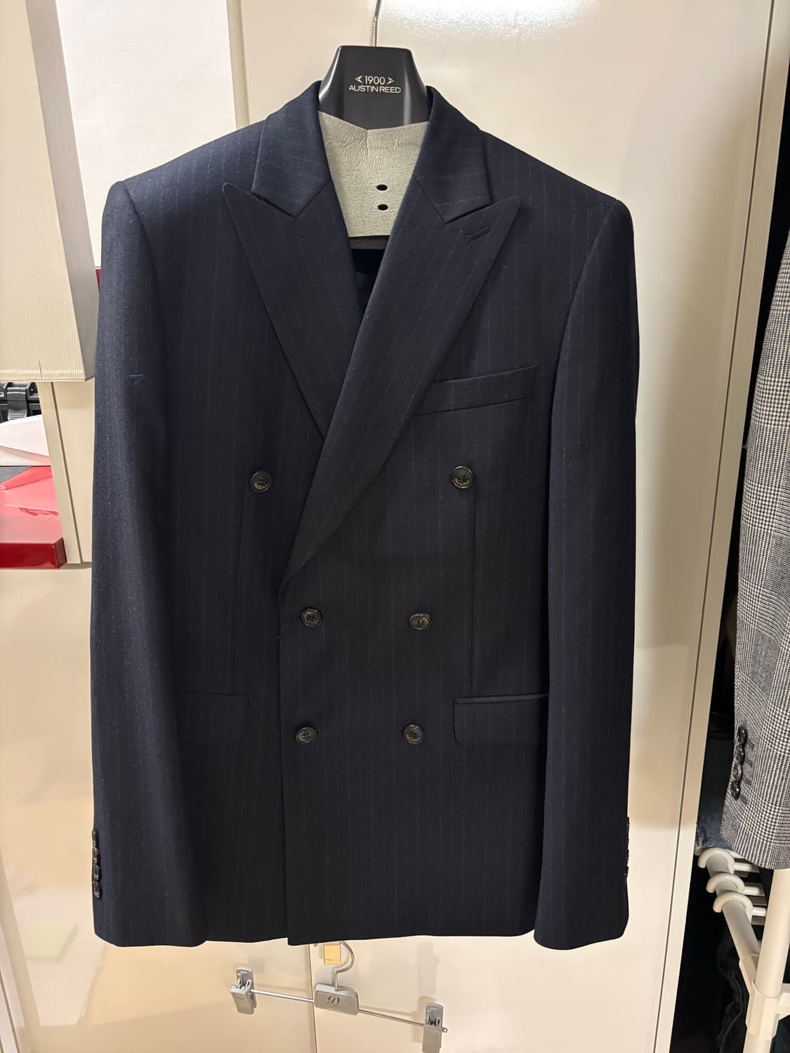 네이비 스트라이프 더블 정장 셋업 수트 새상품 105/84 상품이미지1