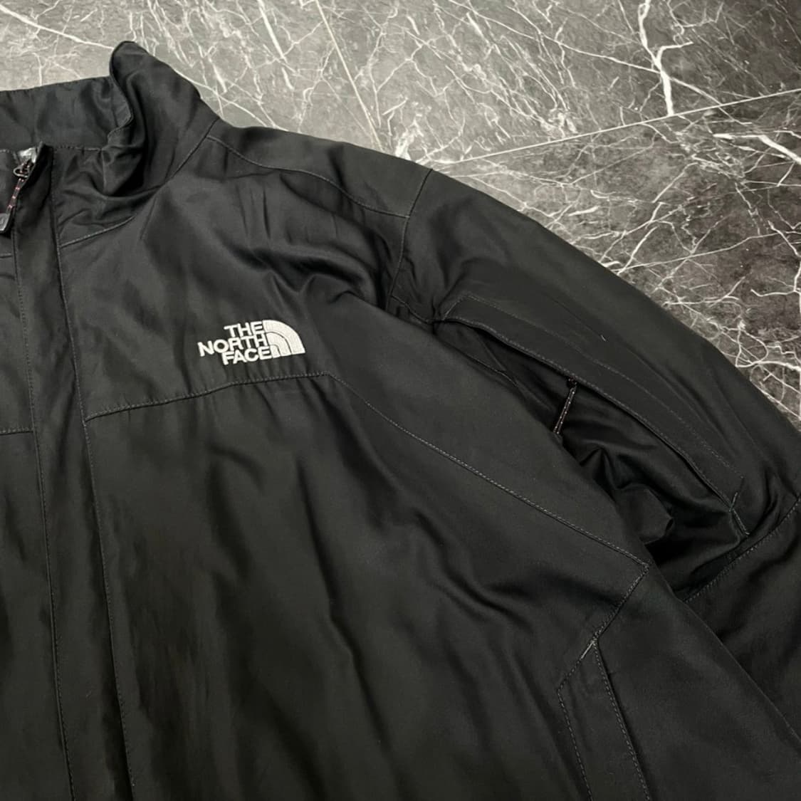 노스페이스 블랙 테크니컬 소프트 쉘 바람막이 자켓 상품이미지4