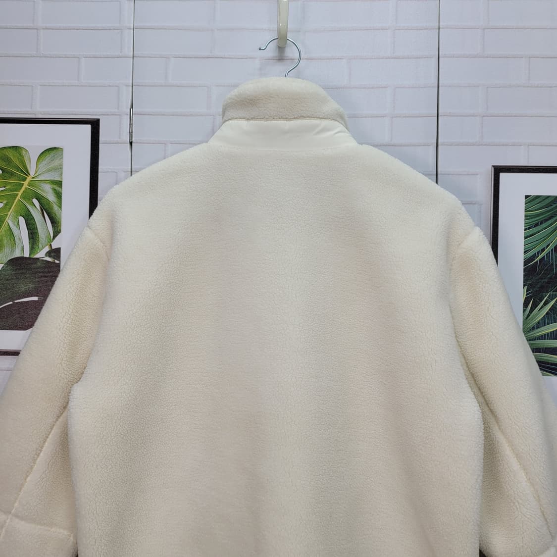 게스 뽀글이 스탠넥 플리스 집업 자켓 M 사이즈 남여공용 상태최상 상품이미지6