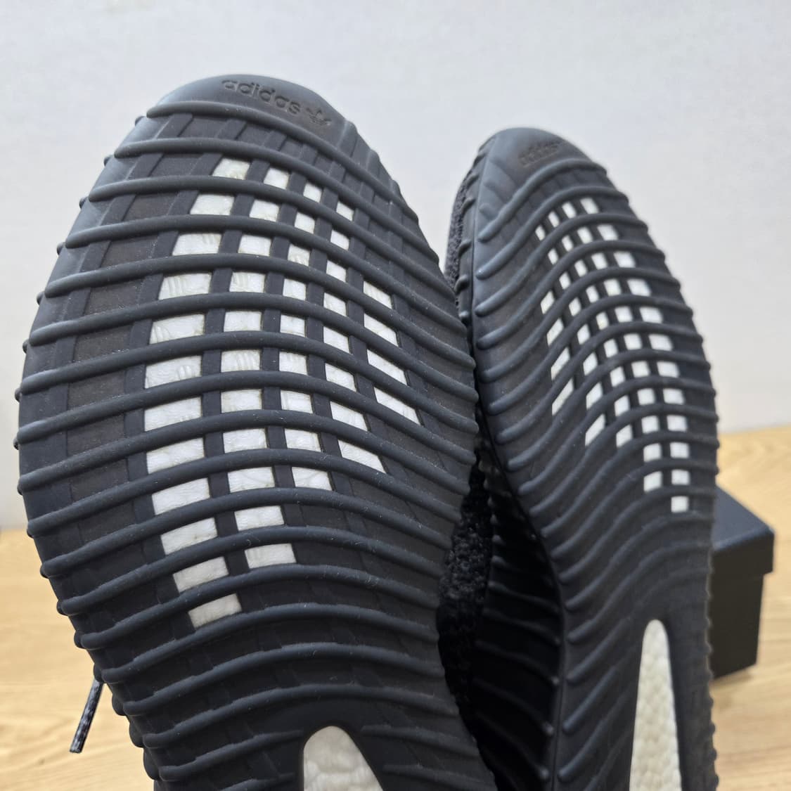 290 아디다스 이지부스트 350 v2 리플렉티브 상품이미지8