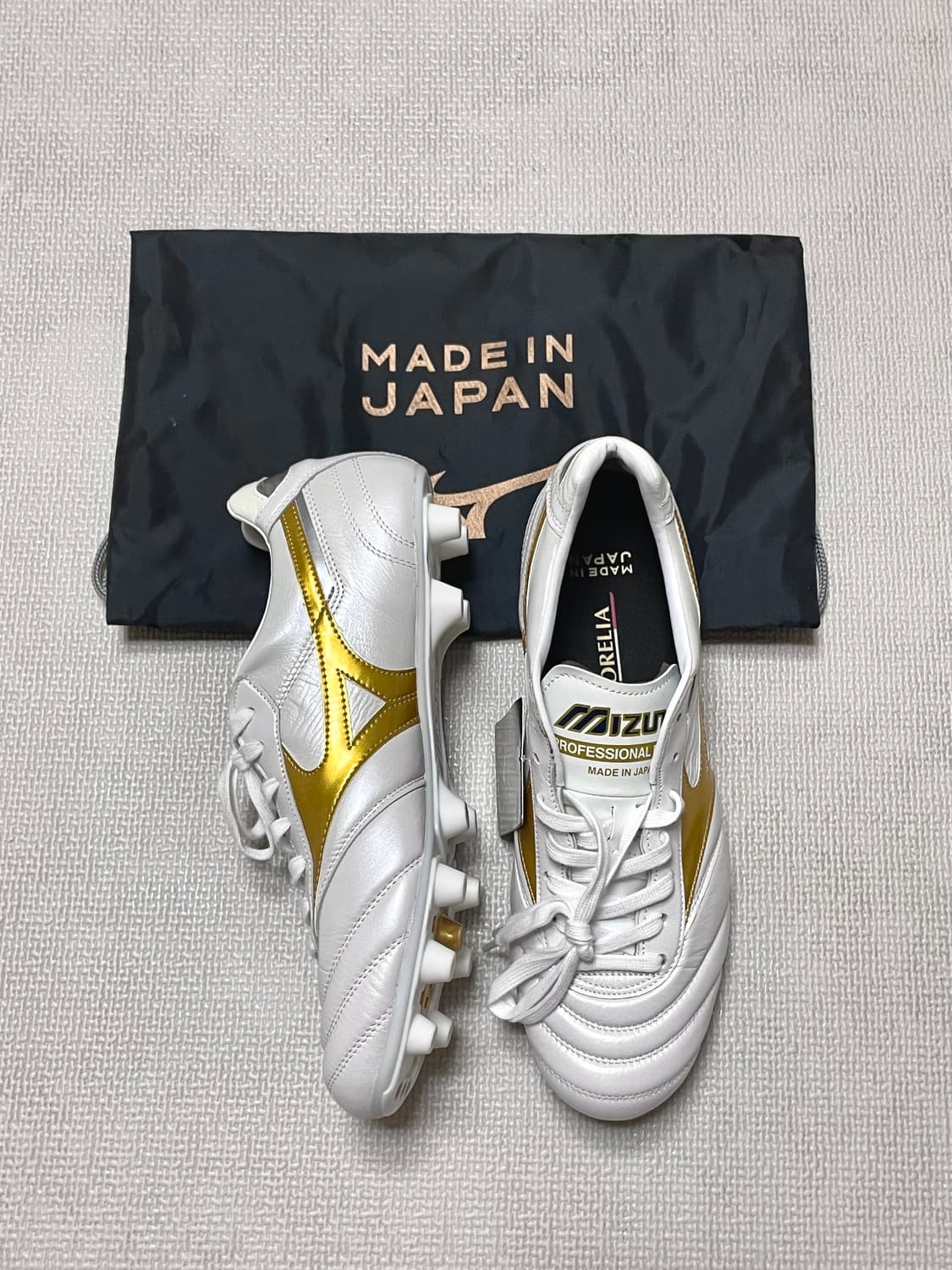 새상품 모렐리아2 jpn 270 축구화 상품이미지3