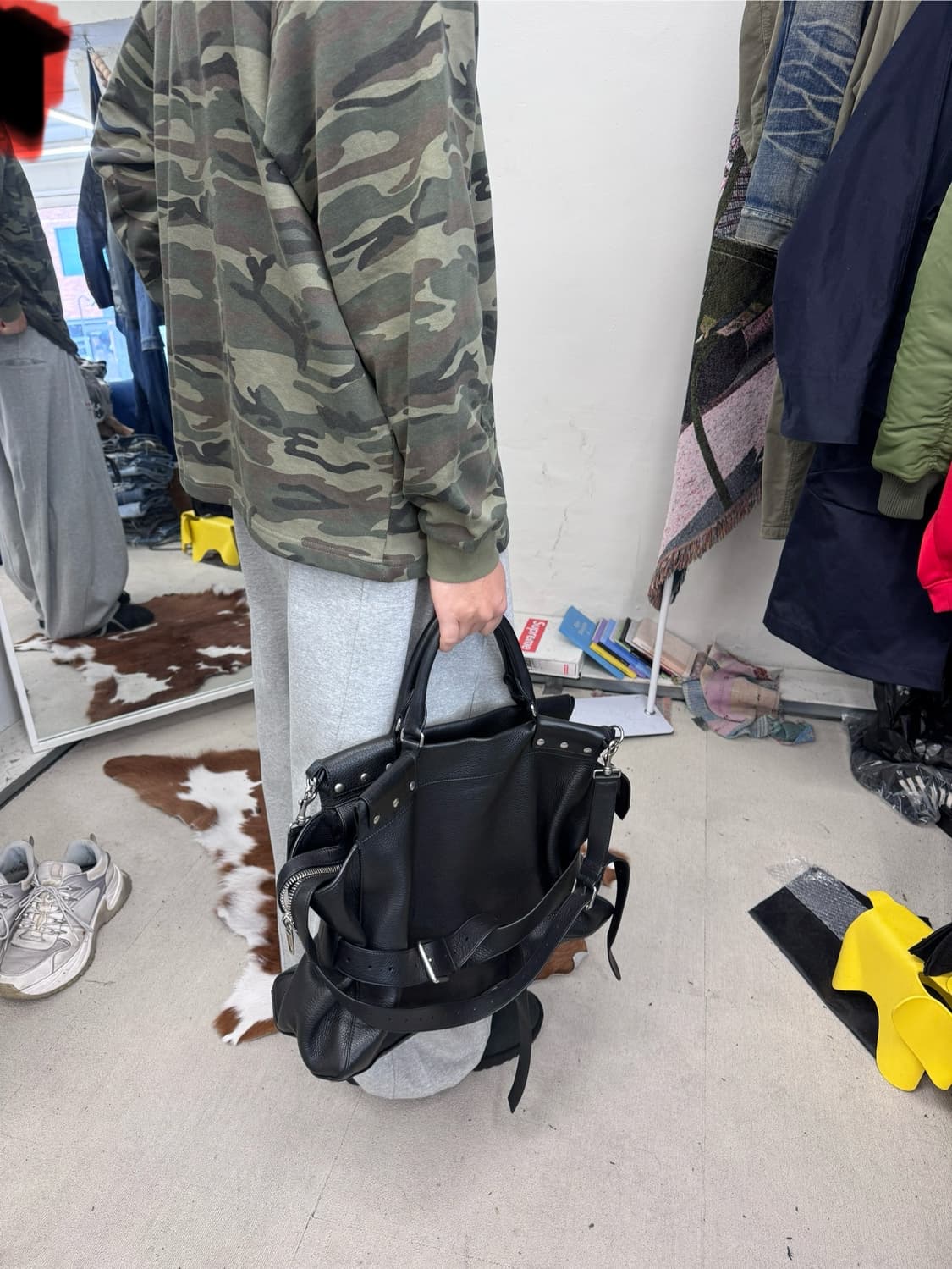 발렌시아가 라지 웨이스트 토트백 상품이미지6