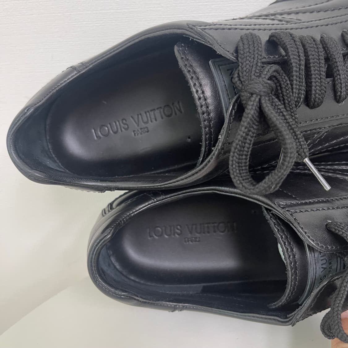 루이비통 스니커즈 9.5 (285mm)  상품이미지6