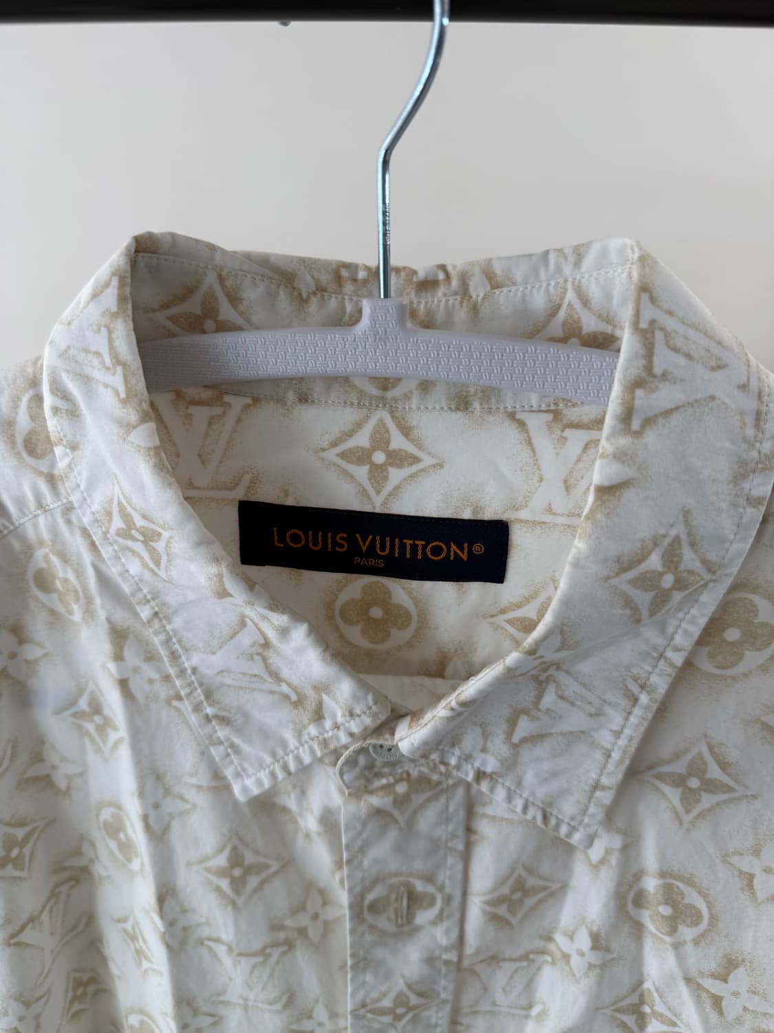 (2XL) 루이비통 샌드 모노그램 셔츠 화이트 상품이미지3