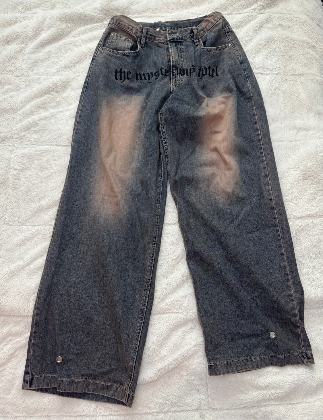 더미스테리어스호텔 핑크 데님 (르세라핌 착용) 상품이미지2