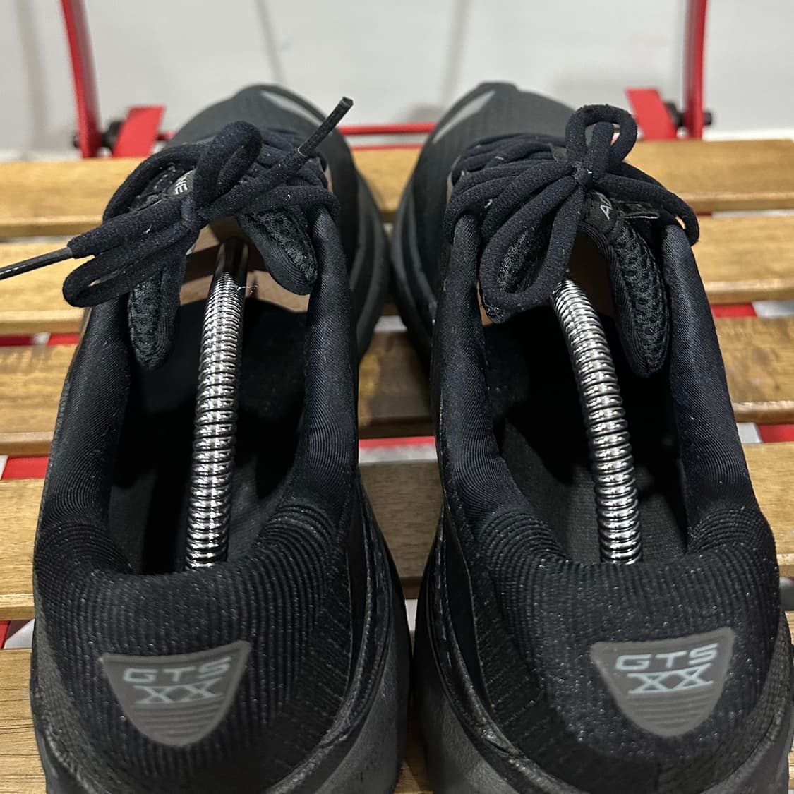 275) 브룩스 런닝화 남자 남성 운동화 아드레날린 GTS 블랙 상품이미지5