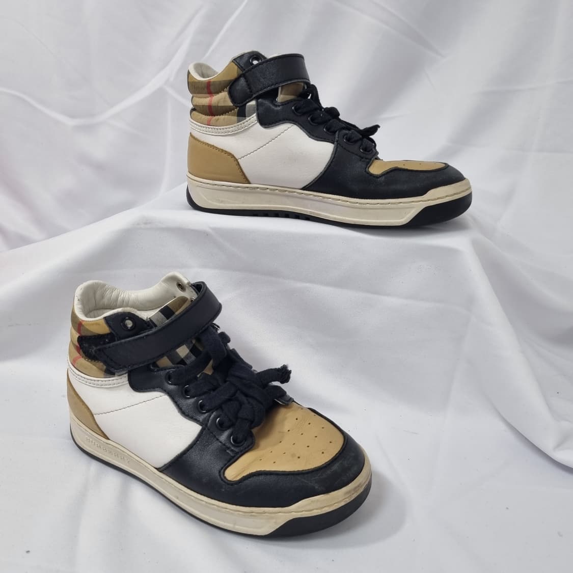 30 185 버버리 키즈 스니커즈 상품이미지4