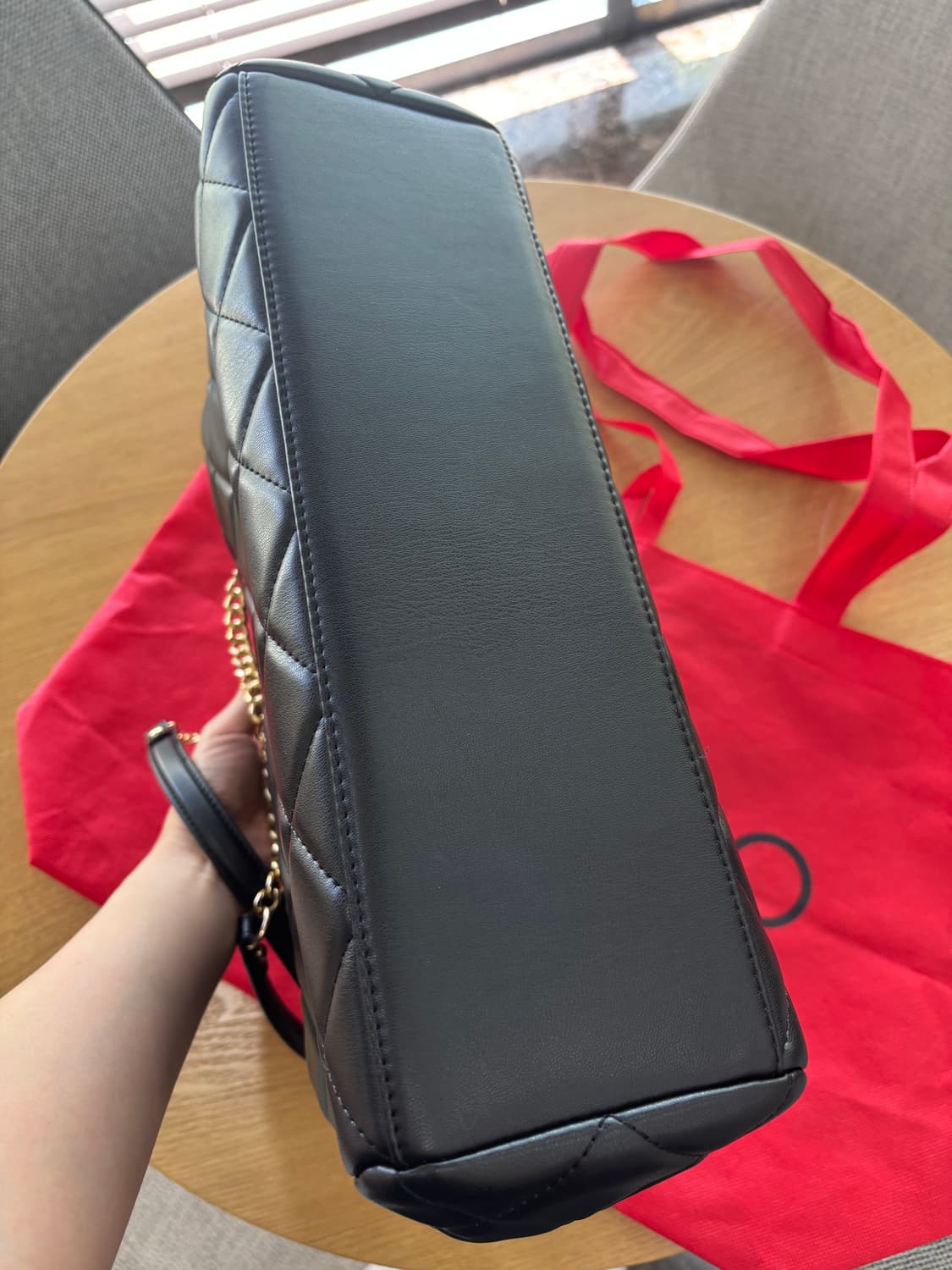 발렌티노 숄더백 에이다 체인 쇼퍼백 블랙 보부상 가방 발렌티노마리오 상품이미지4