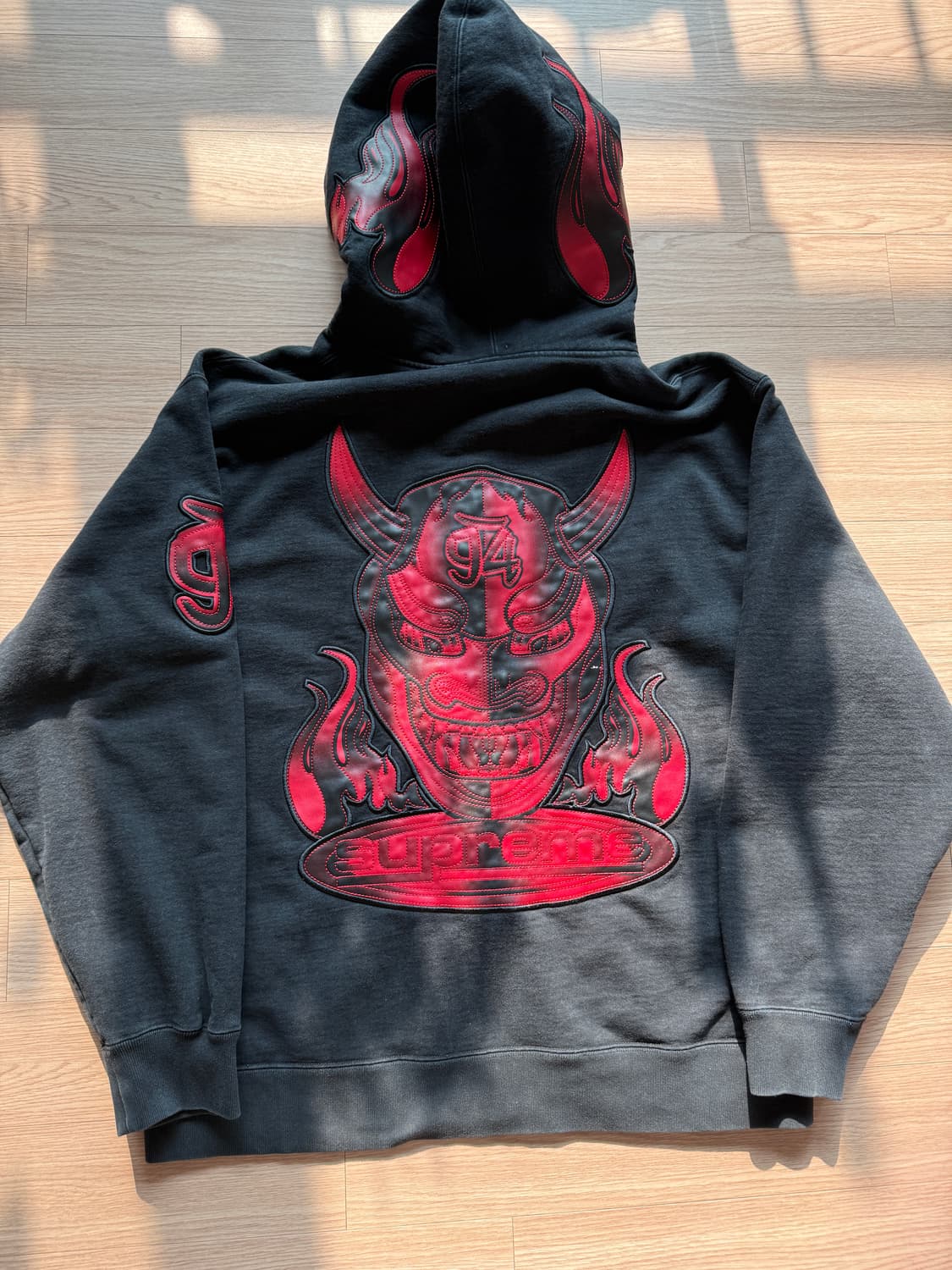 22SS 슈프림 데몬 후드집업 블랙 상품이미지5