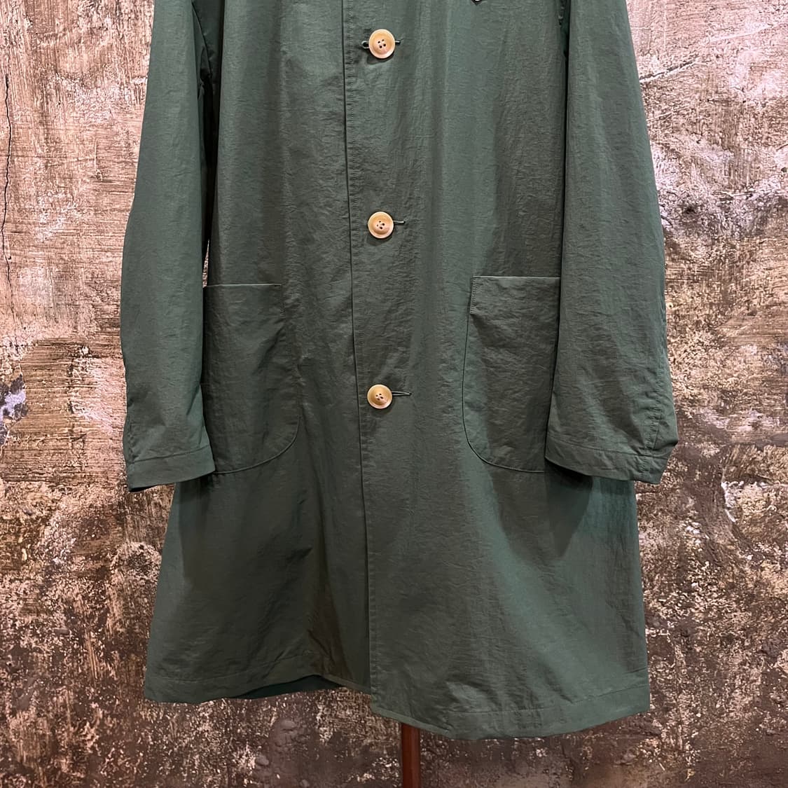 단톤 나일론 코트 상품이미지3