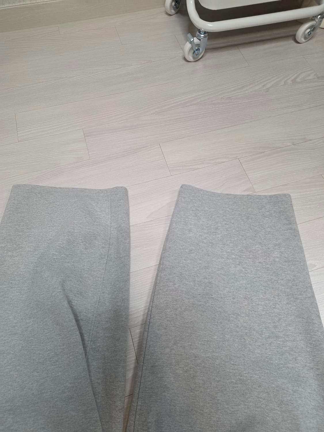 무신사구매)제로 XEROBNR 회색 스웻팬츠 L 상품이미지6