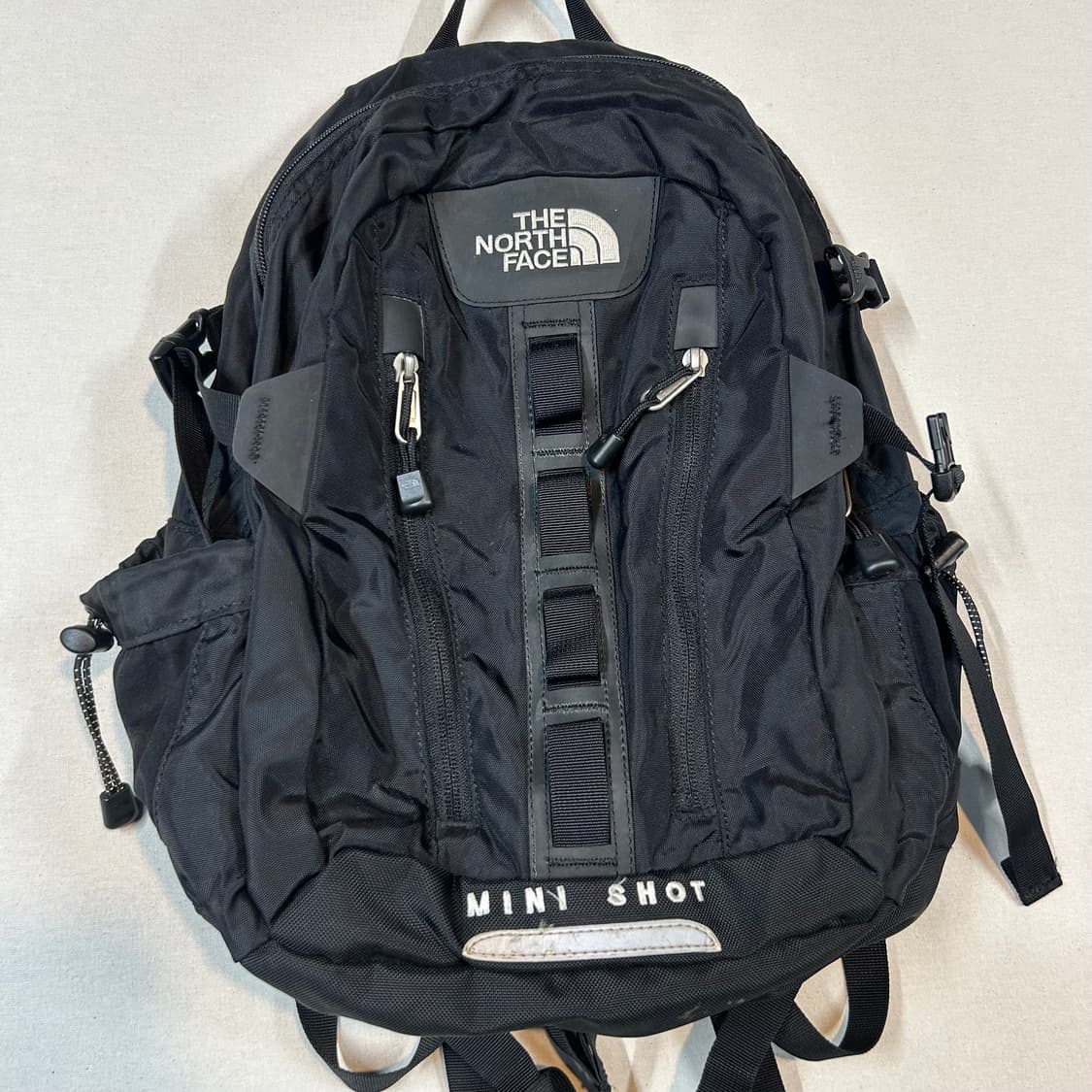 노스페이스 미니샷 20L 백팩 가방 블랙 상품이미지2