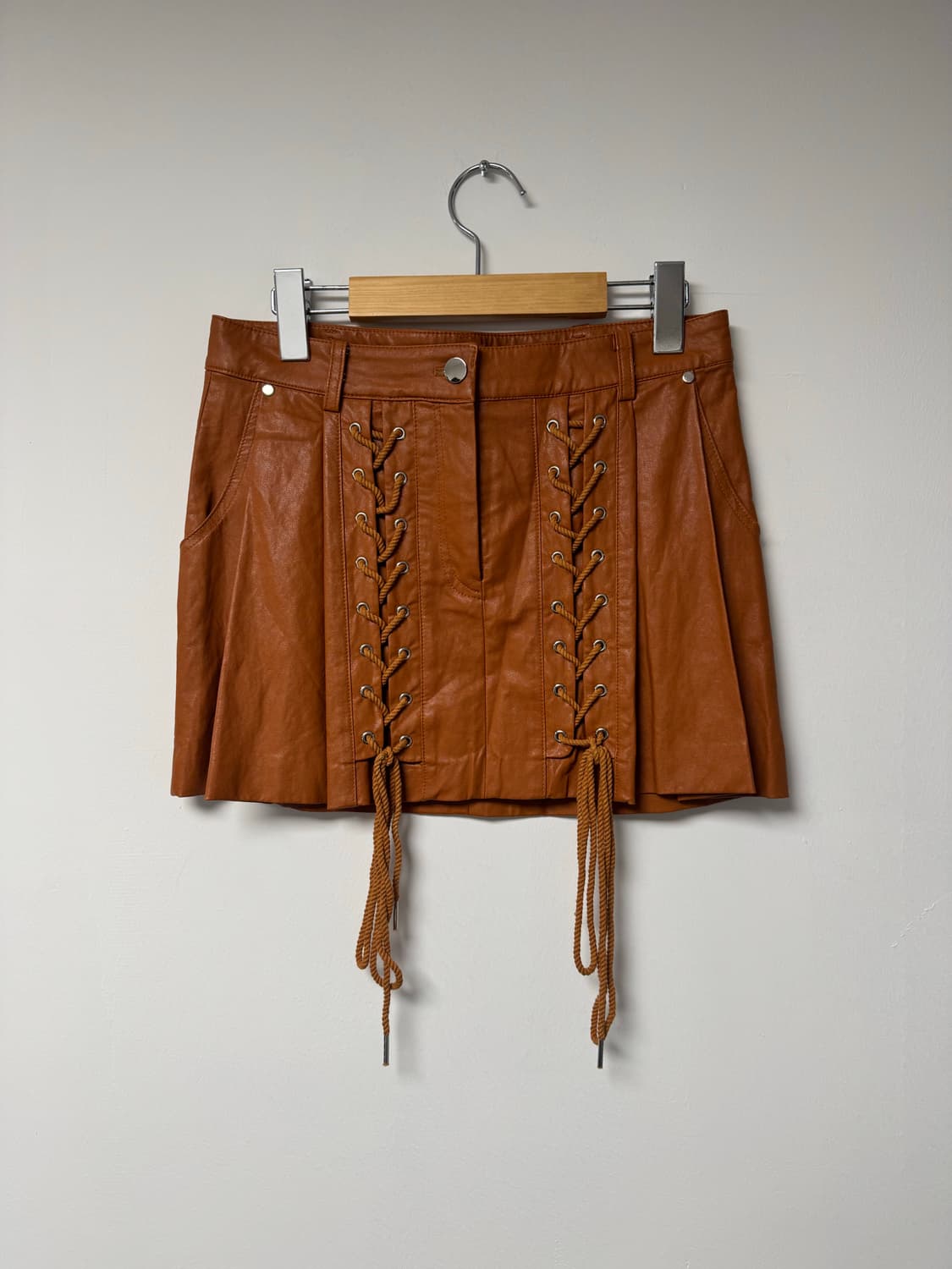 DEWE 듀이하트듀이 레더 레이스업 스트랩 웨스턴 가죽 미니 스커트 S 상품이미지8