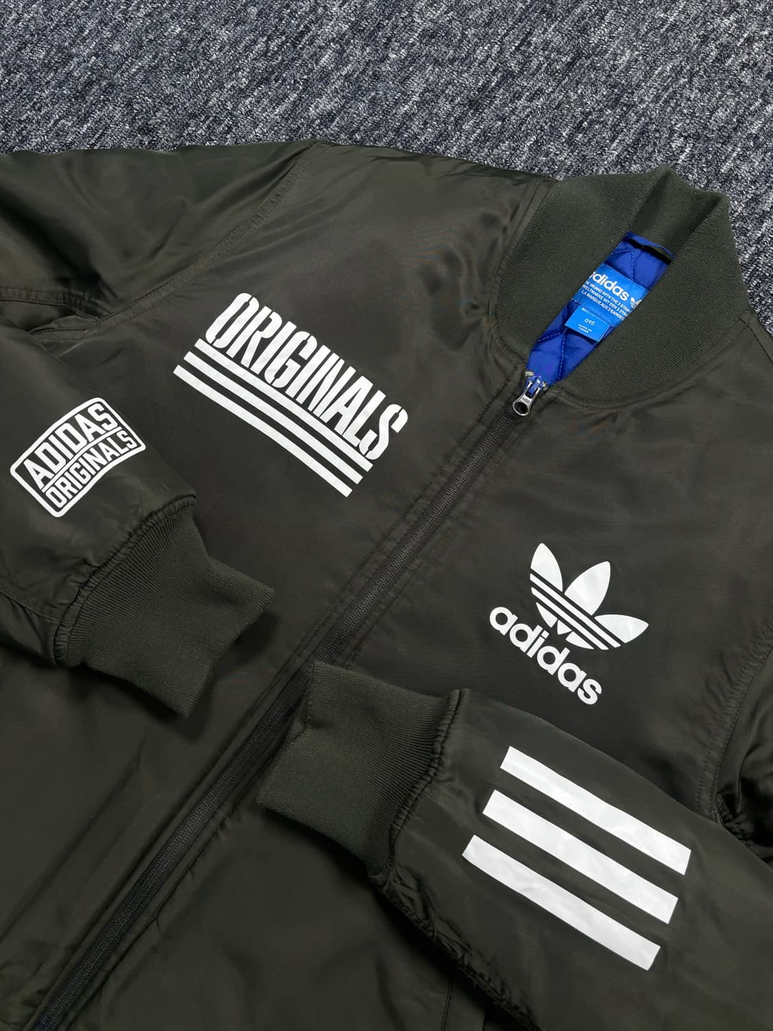 아디다스 카키 봄버 자켓 상품이미지5