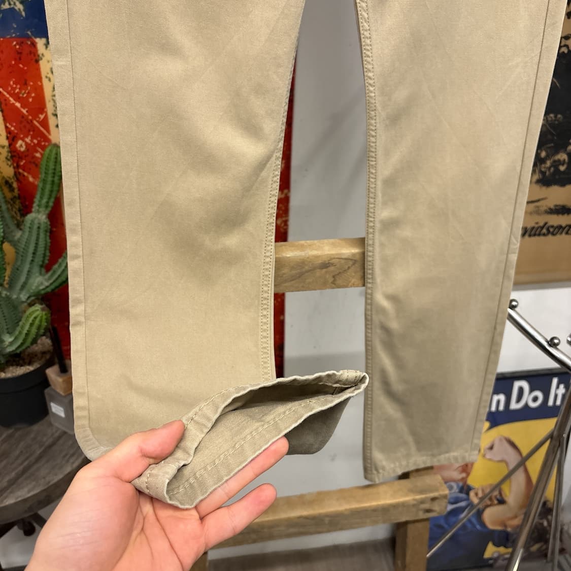 리바이스 화이트탭 511 슬림핏 라이트 코튼 데님팬츠 베이지 N1045  상품이미지4