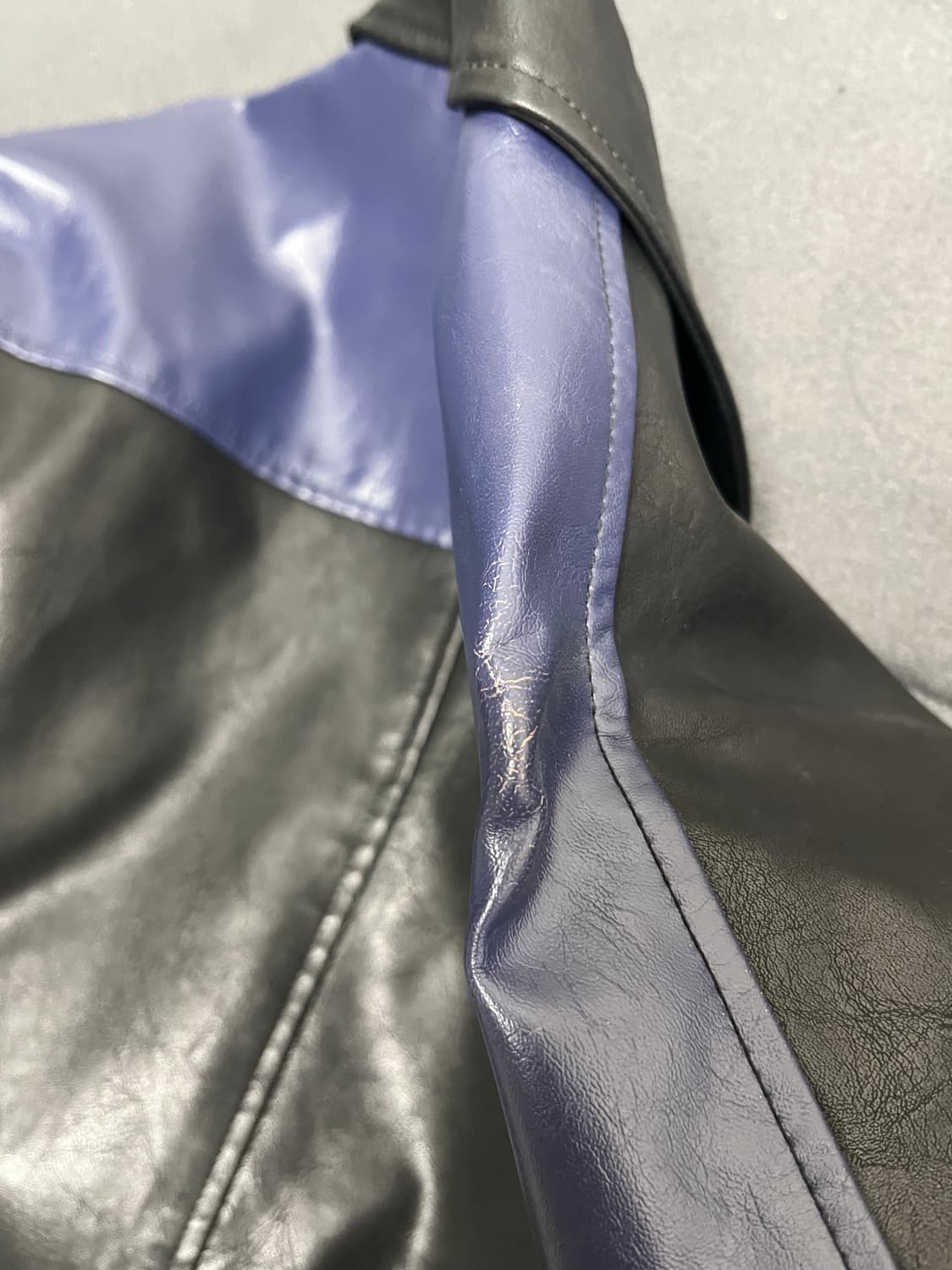 [L] 비바스튜디오 비건 레더 믹스 레이서 자켓 상품이미지5