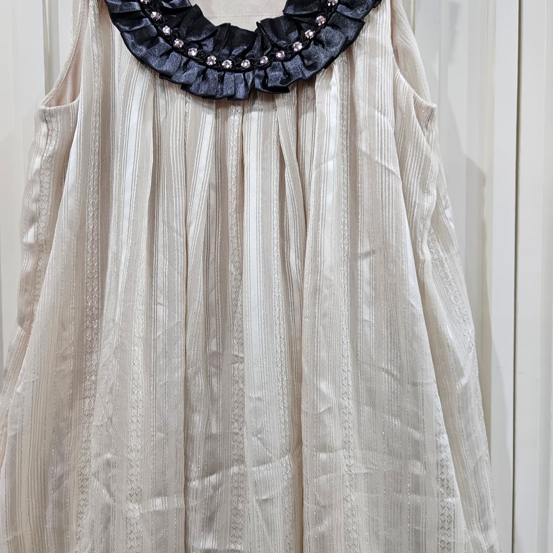 AXES Femme 넥 장식 민소매 원피스 상품이미지4