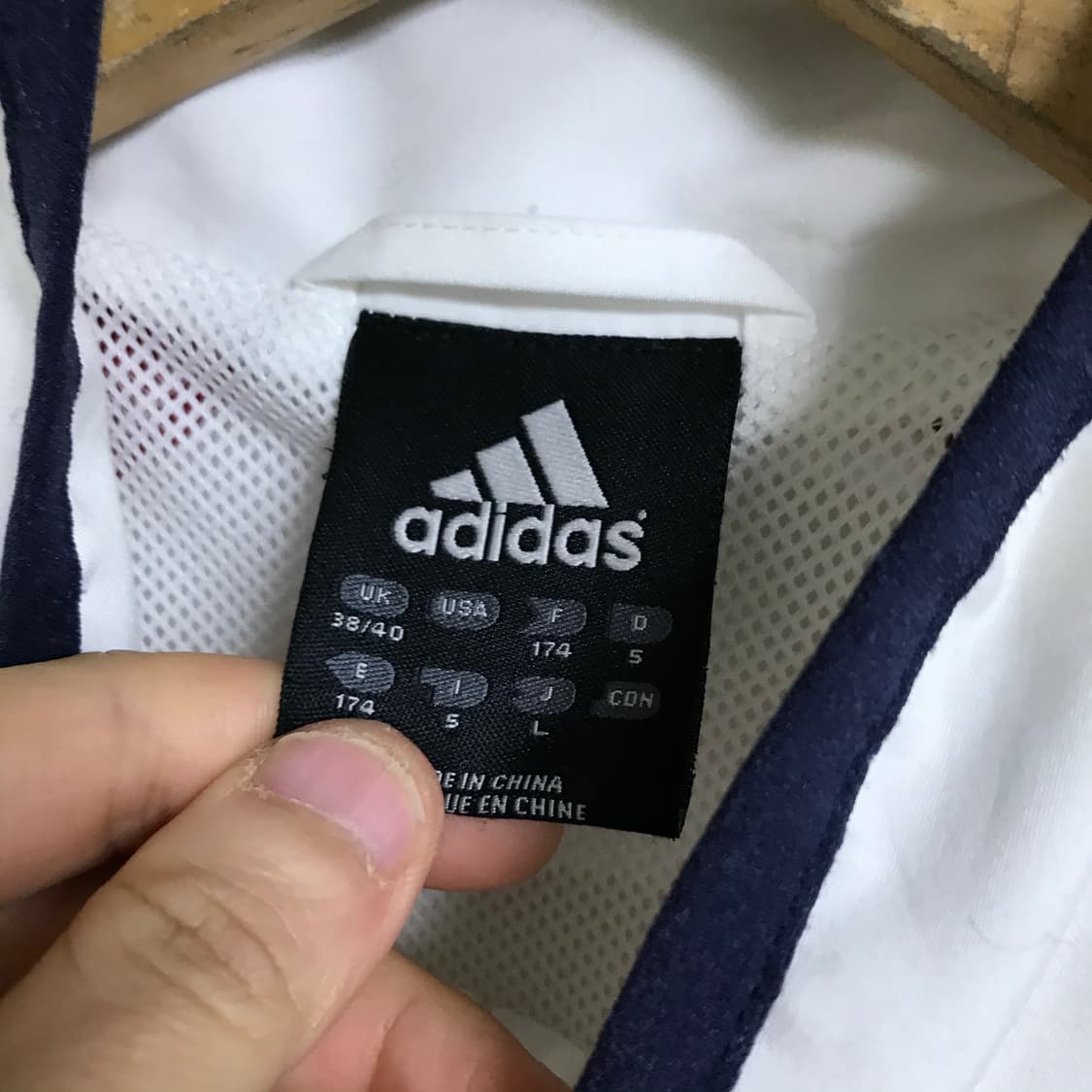 아디다스 뮌헨 흰색 바람막이 상품이미지3