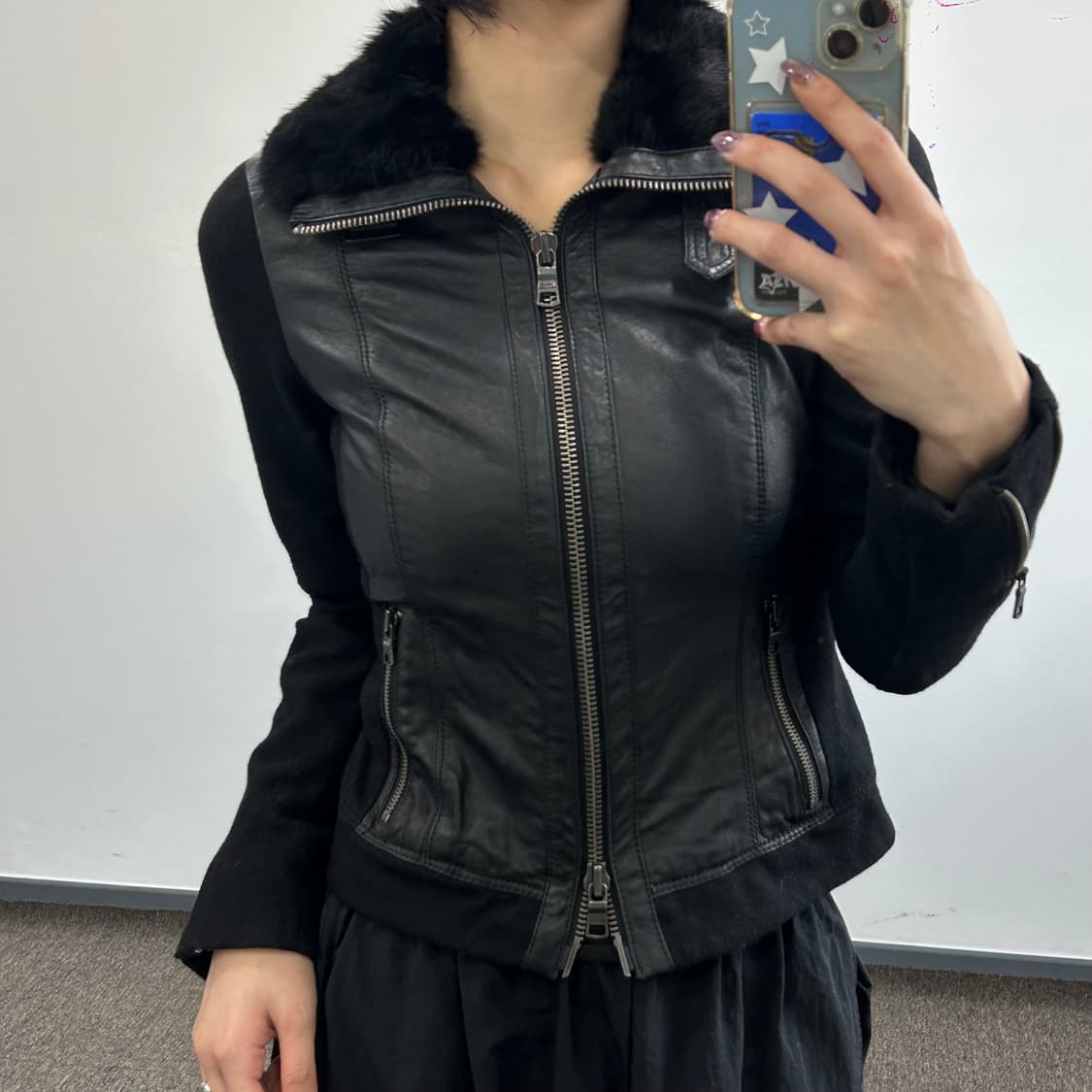 Armani 아르마니 블랙 레더 퍼 무스탕 상품이미지1