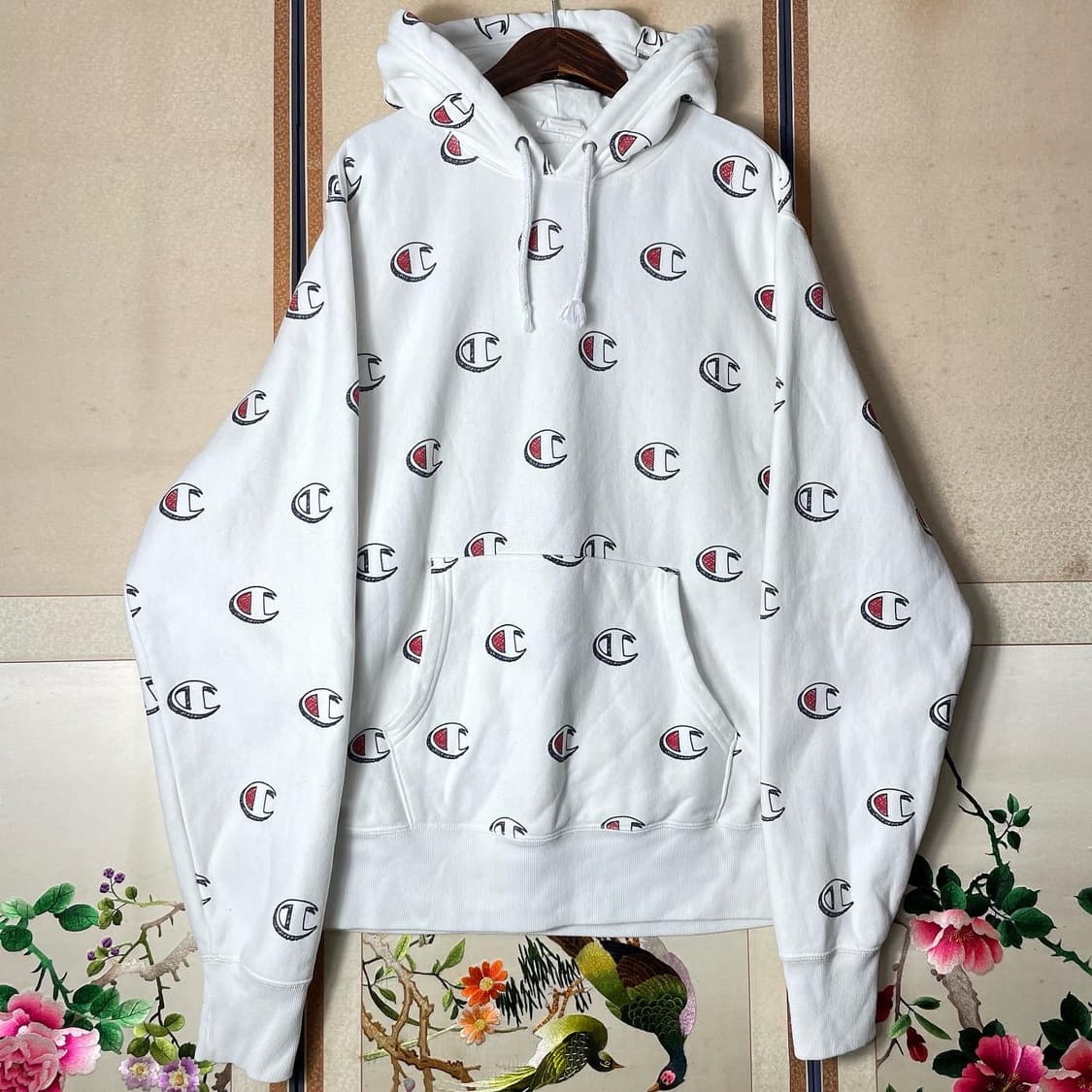 챔피온 리버스위브 로고범벅 후드티 상품이미지2