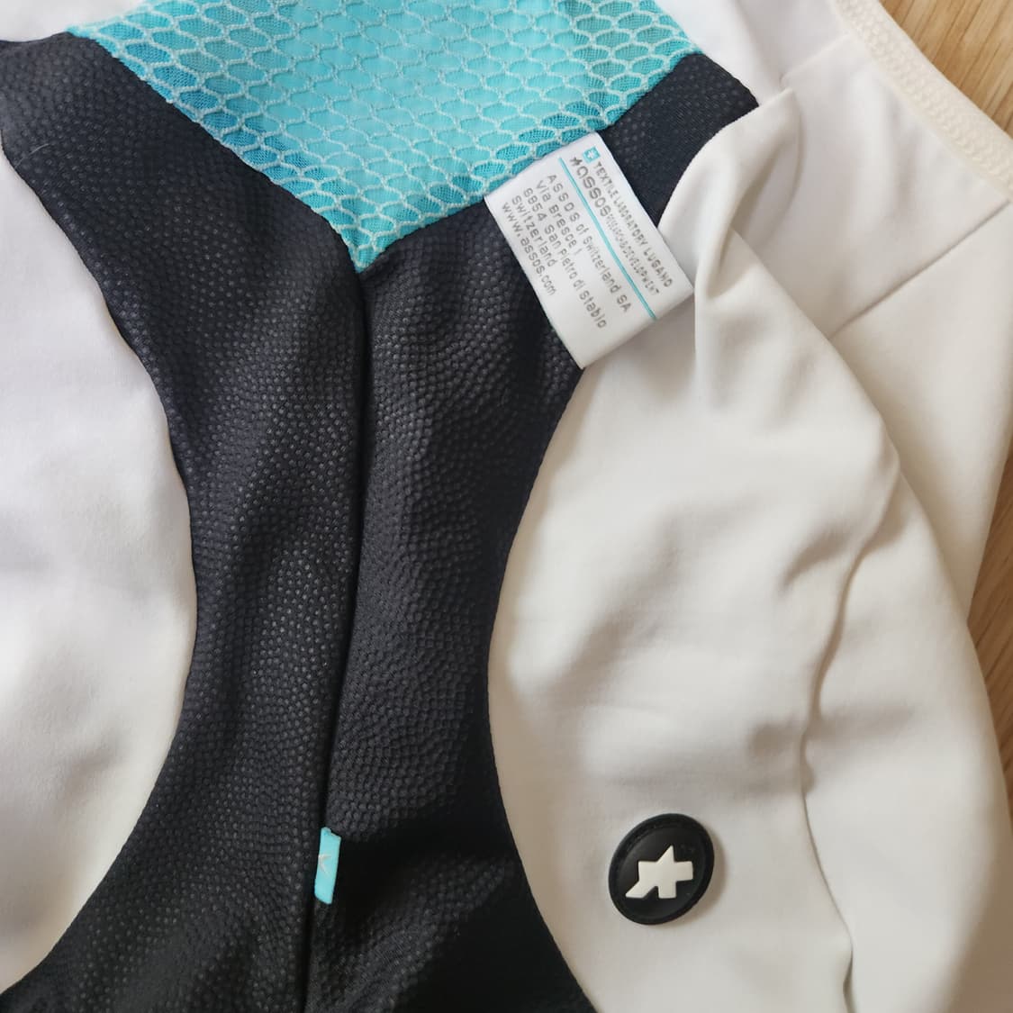 [정품] 자전거 및 싸이클 복 SOS져지& 빕숏 세트xs (여성용)한정판 상품이미지6