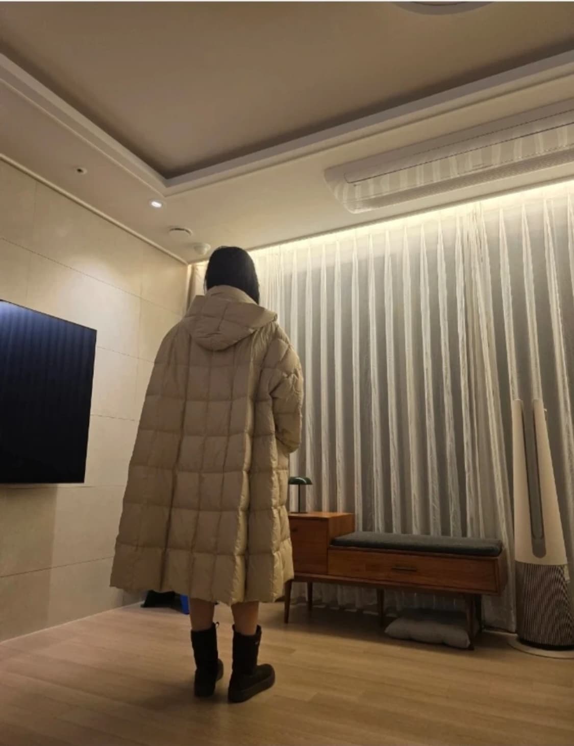 Witty and Humble 롱패딩 베이지 상품이미지2