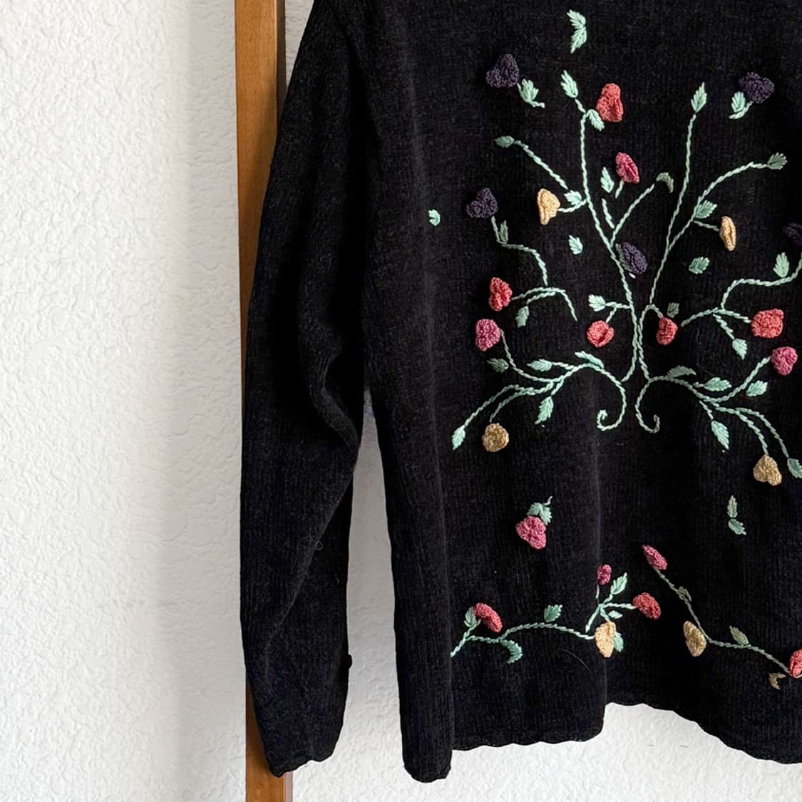블랙 가든 플라워 자수 니트 상품이미지6