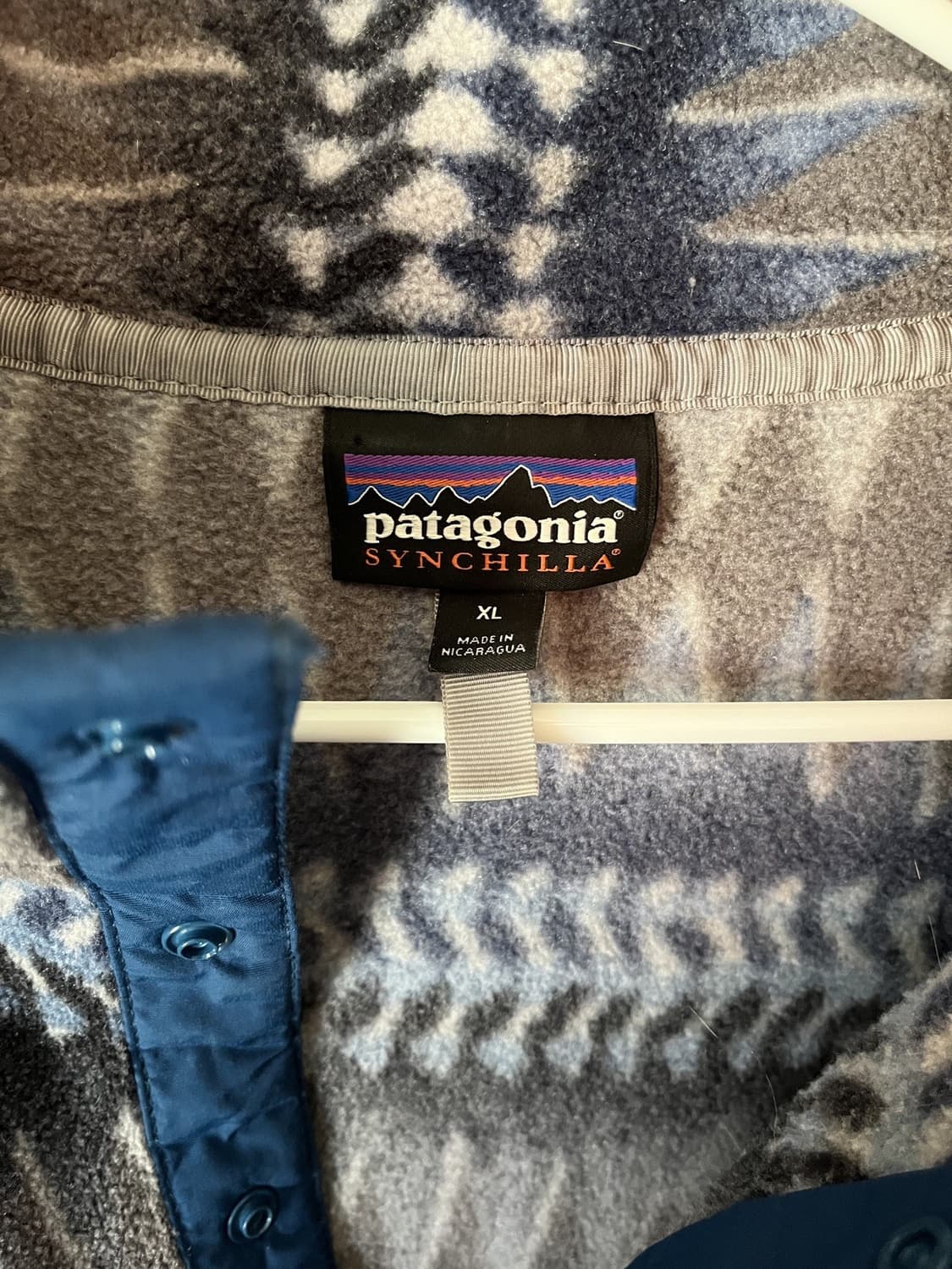 98FW 파타고니아 신칠라 스냅-티 플리스 아즈텍 패턴 상품이미지3