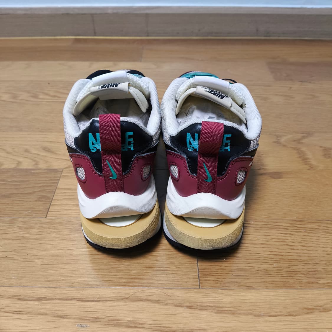 [240] 나이키X사카이 베이퍼와플 빌런레드 상품이미지4