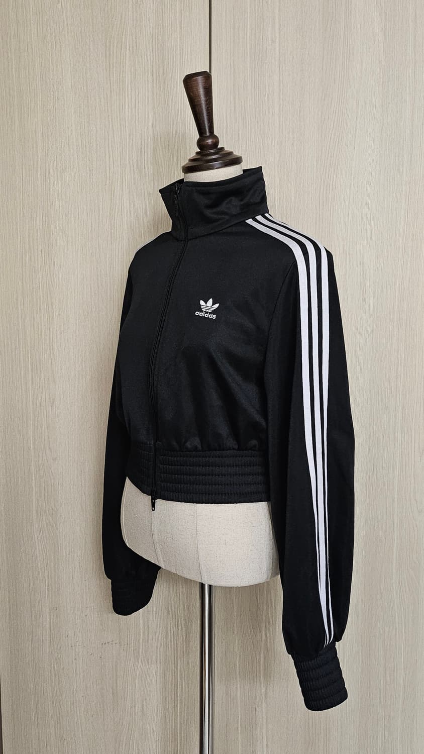 [아디다스 오리지널스 크롭 트랙탑 S 블랙 여자 트레이닝 자켓 상품이미지5