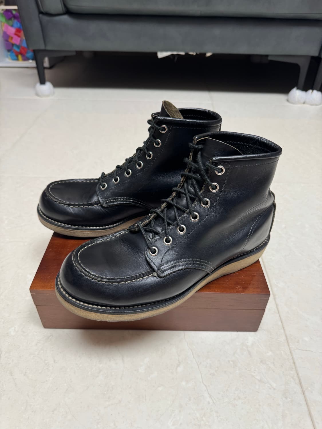 레드윙 목토 블랙 9075 7d 250 상품이미지2