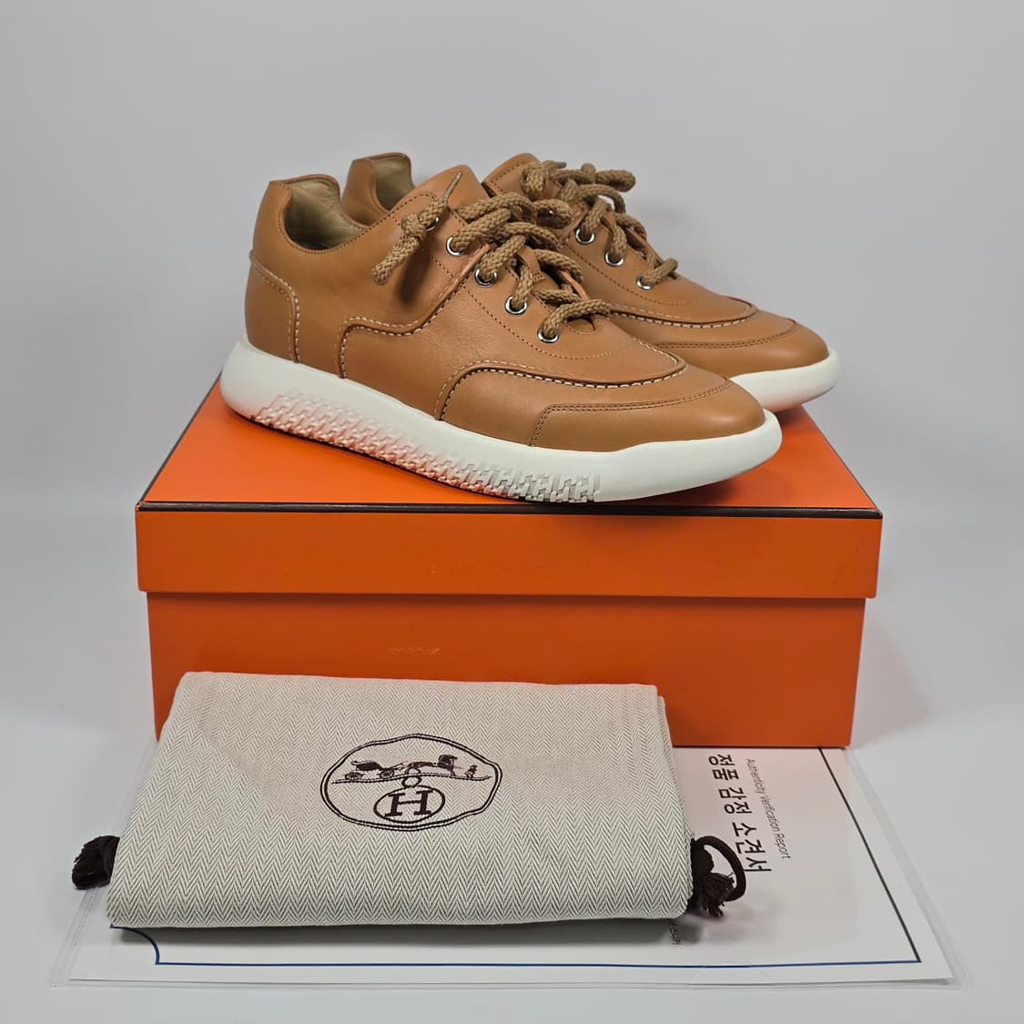에르메스 TURN 스니커즈 ( 250 ) 상품이미지1