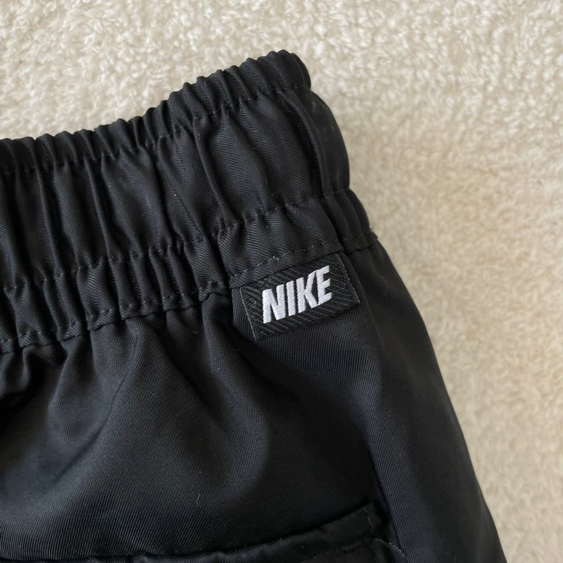 L 나이키 블랙 반바지  상품이미지9