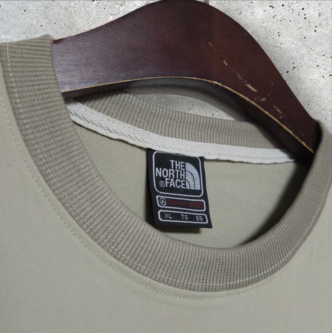 슈프림 X 노스페이스 크루넥 (105/XL) 상품이미지4