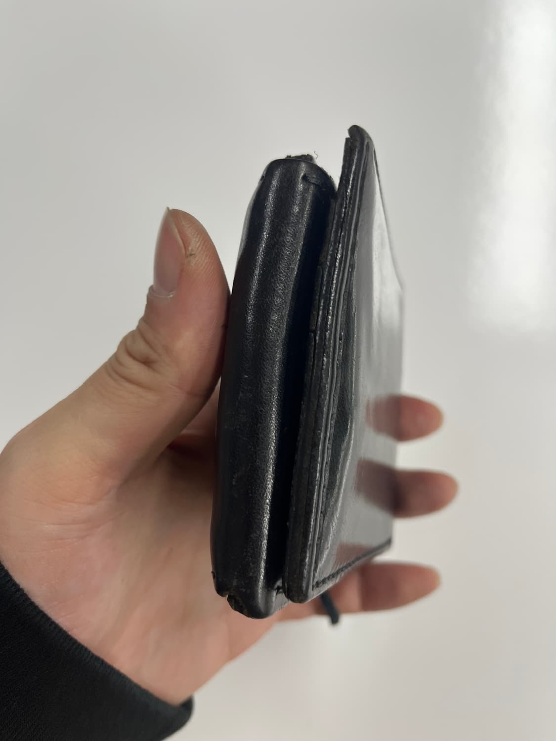 고로스 블랙 새들레더 5콘초 반지갑 상품이미지4