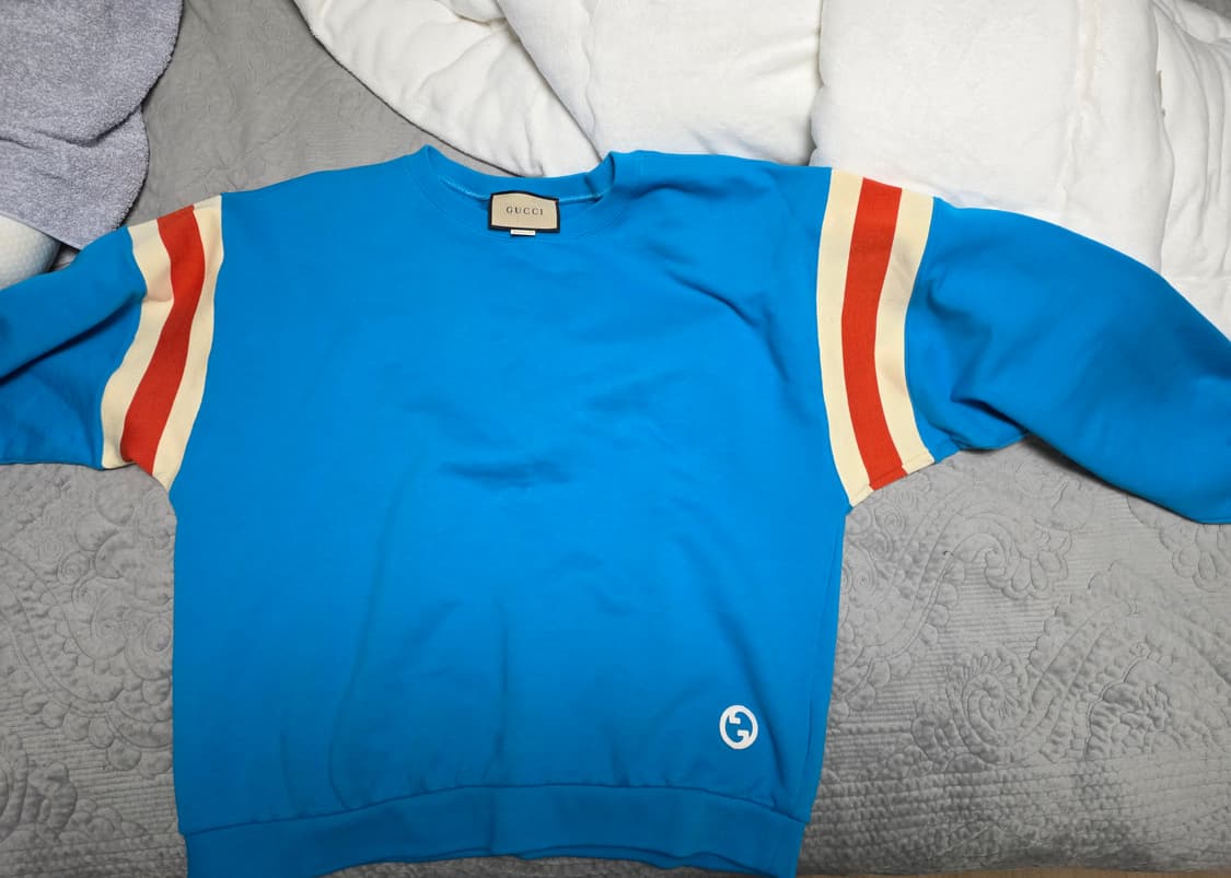 구찌 23ss 스웻셔츠 오버핏 L사이즈 상품이미지1