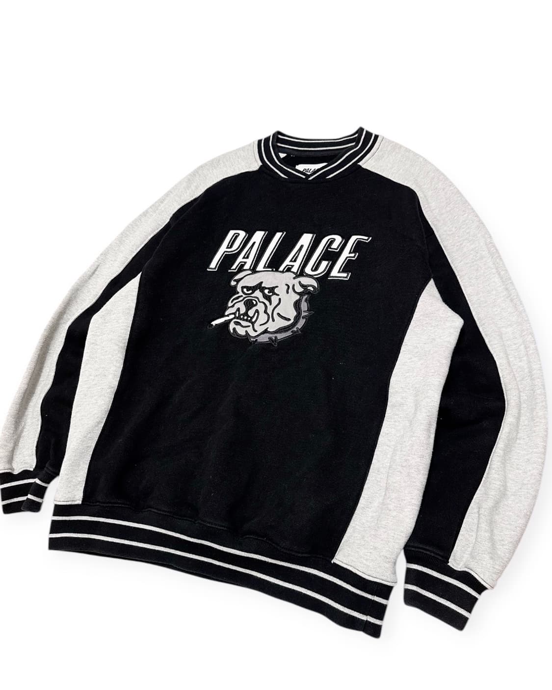 팔라스 버닝 불독 크루넥 맨투맨 상품이미지3