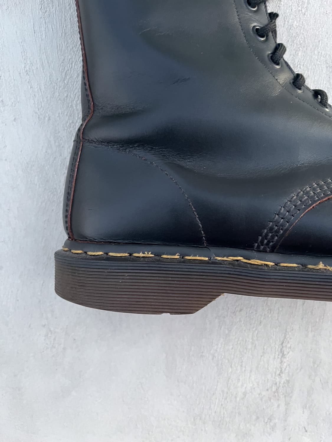 Dr. Martens 1490 MIE (UK 9) 10홀 상품이미지4