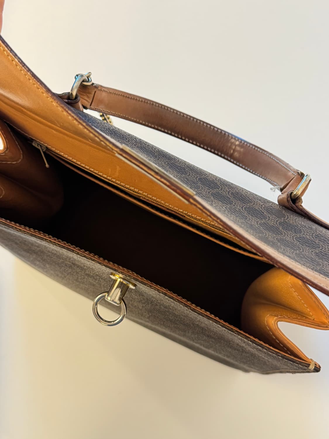 CELINE(셀린느) 마카담 켈리백 상품이미지8