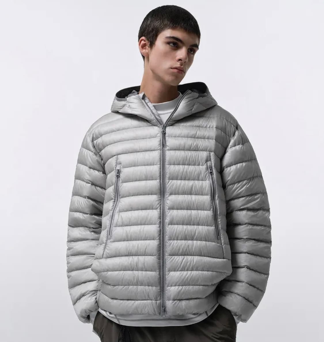 무신사 스탠다드 시티 레저 립스탑 라이트 다운 경량 패딩 라이트 그레이 상품이미지2
