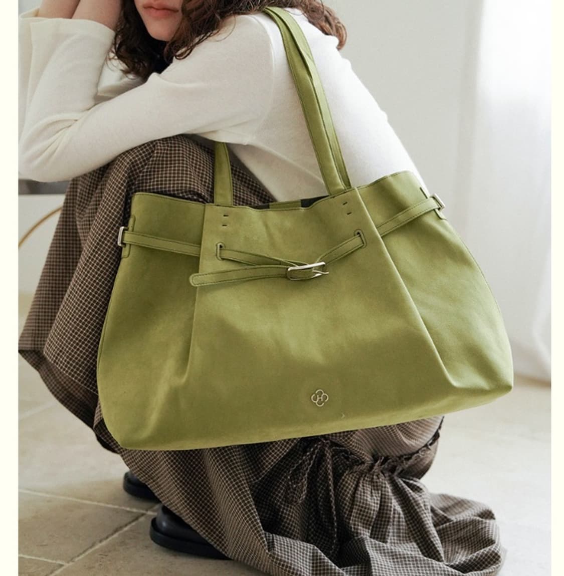 히어리 스웨이드 그린 가방 상품이미지4