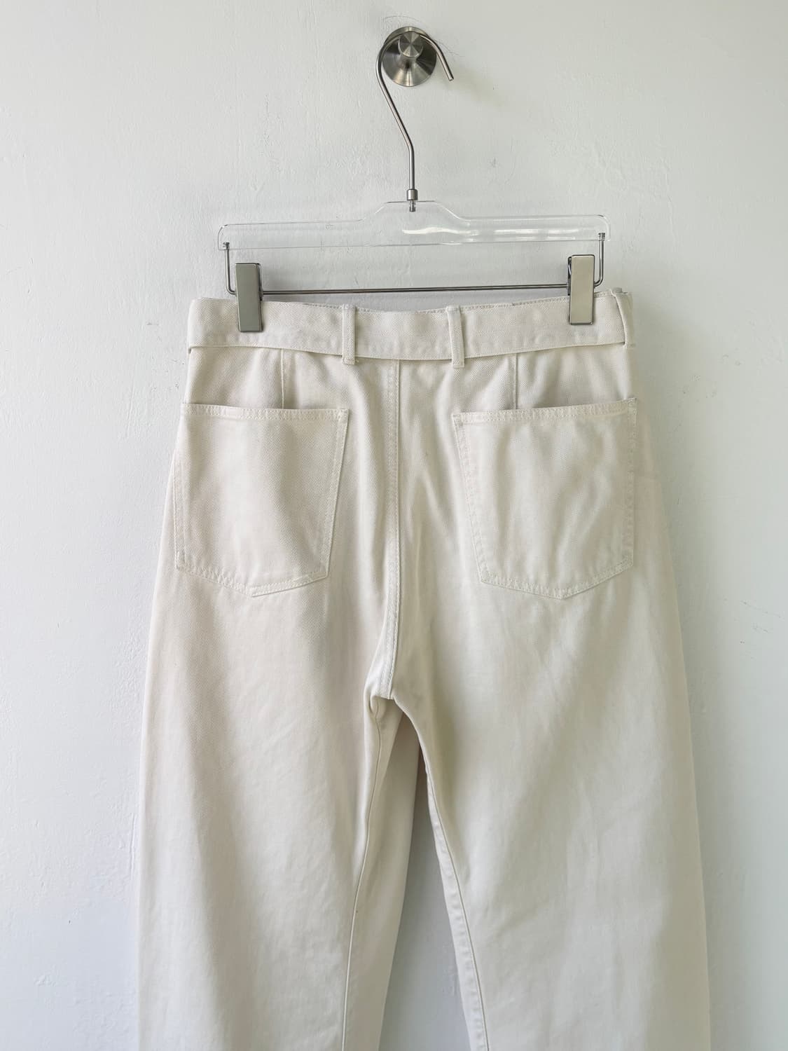 르메르 트위스트 벨티드 팬츠 아이보리 상품이미지6