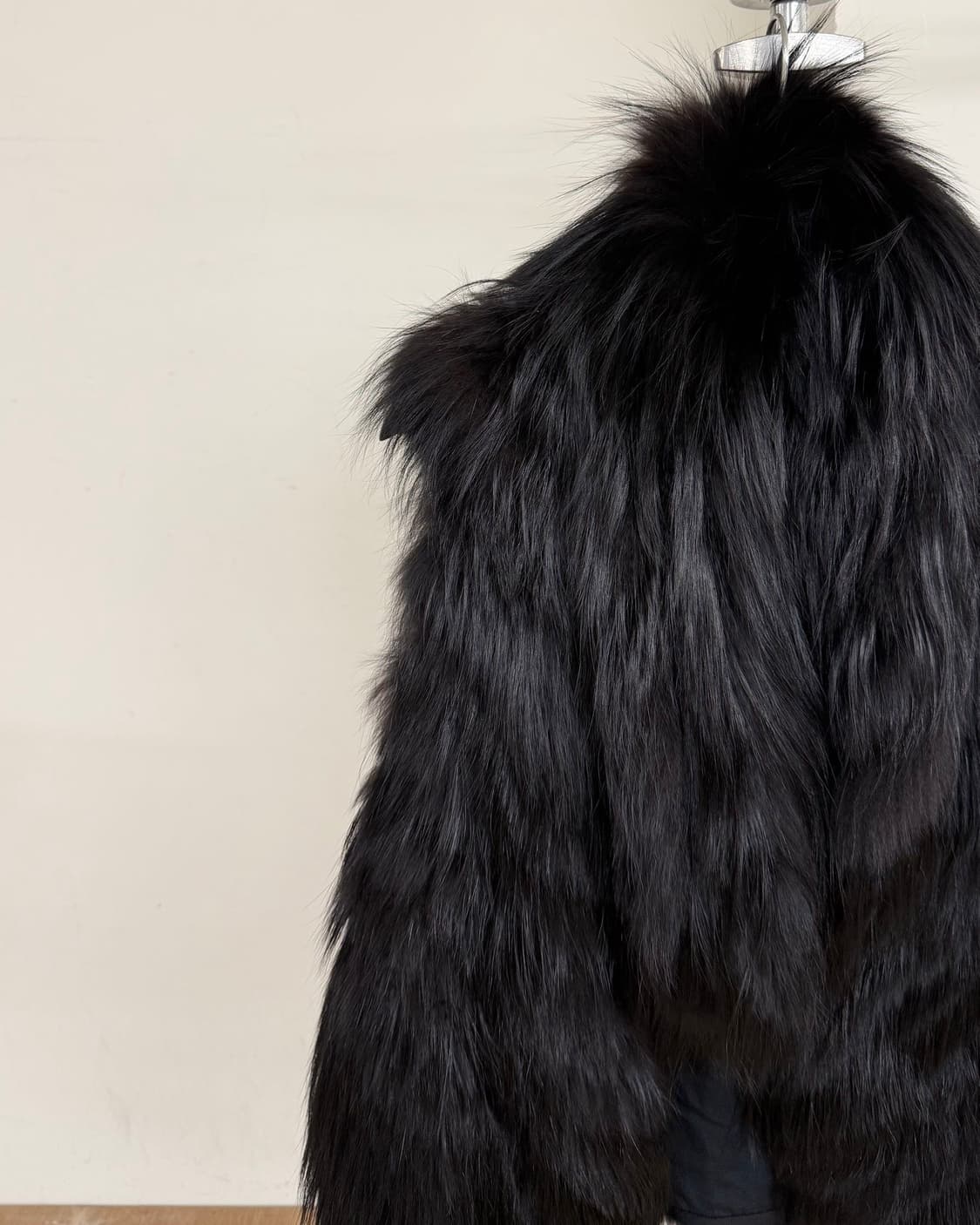 랑방 컬렉션 블랙 폭스퍼 자켓 상품이미지3