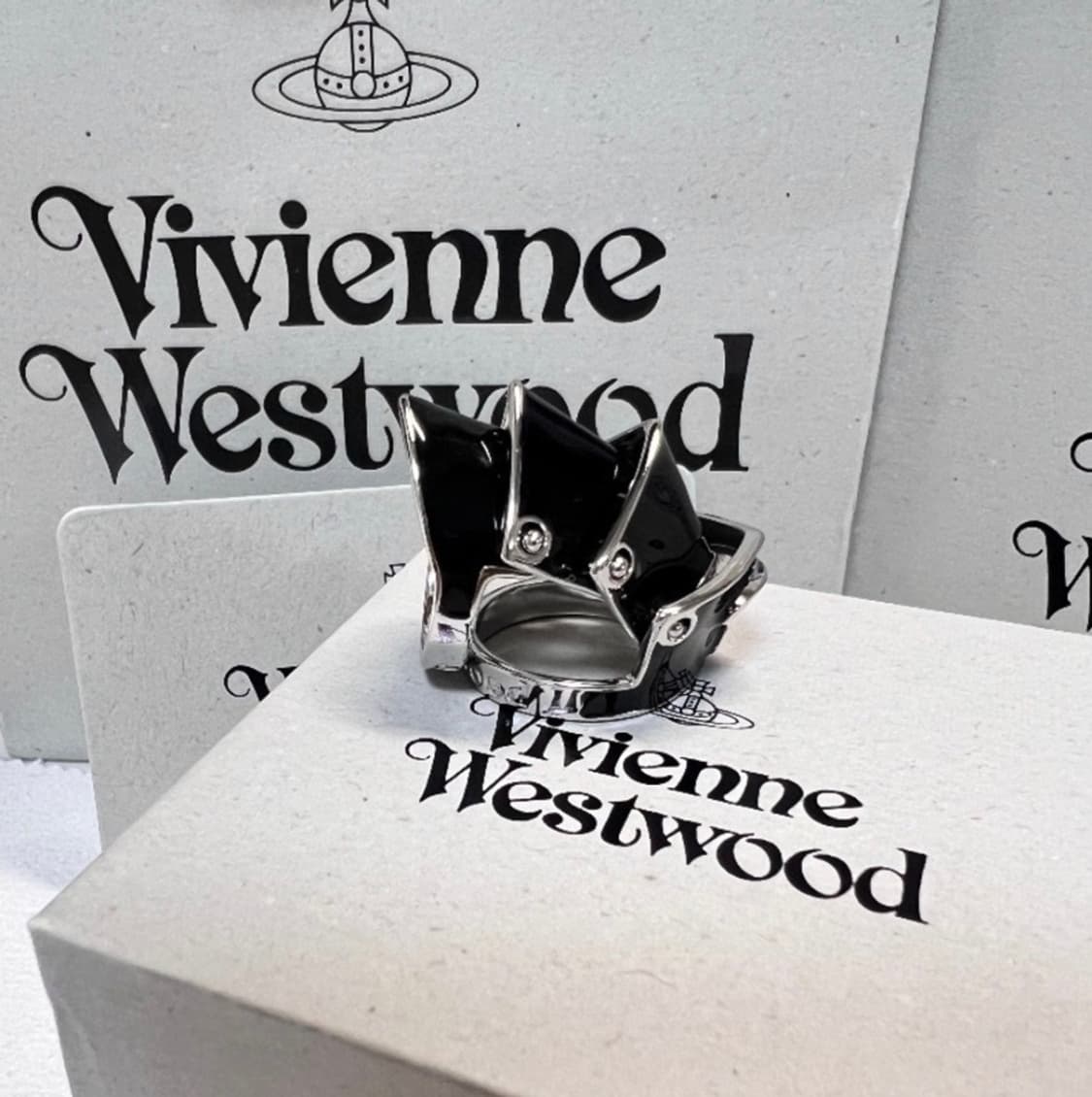 비비안웨스트우드 아카이브 블랙실버 아르테미스 너클링 반지 상품이미지6