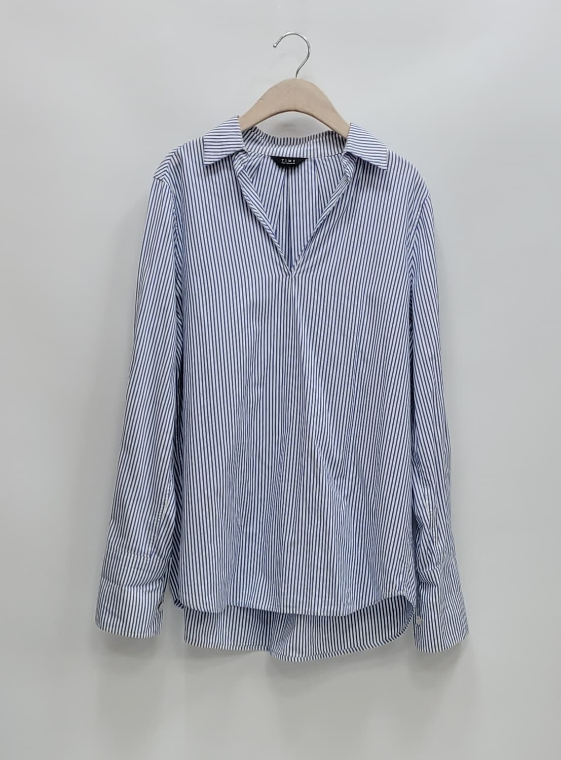 TIME 한섬 타임 루즈핏 스트라이프 셔츠 / 여 82-94-160
 상품이미지1