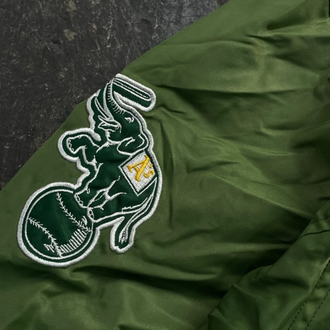 100 뉴에라 오클랜드 자켓  상품이미지4