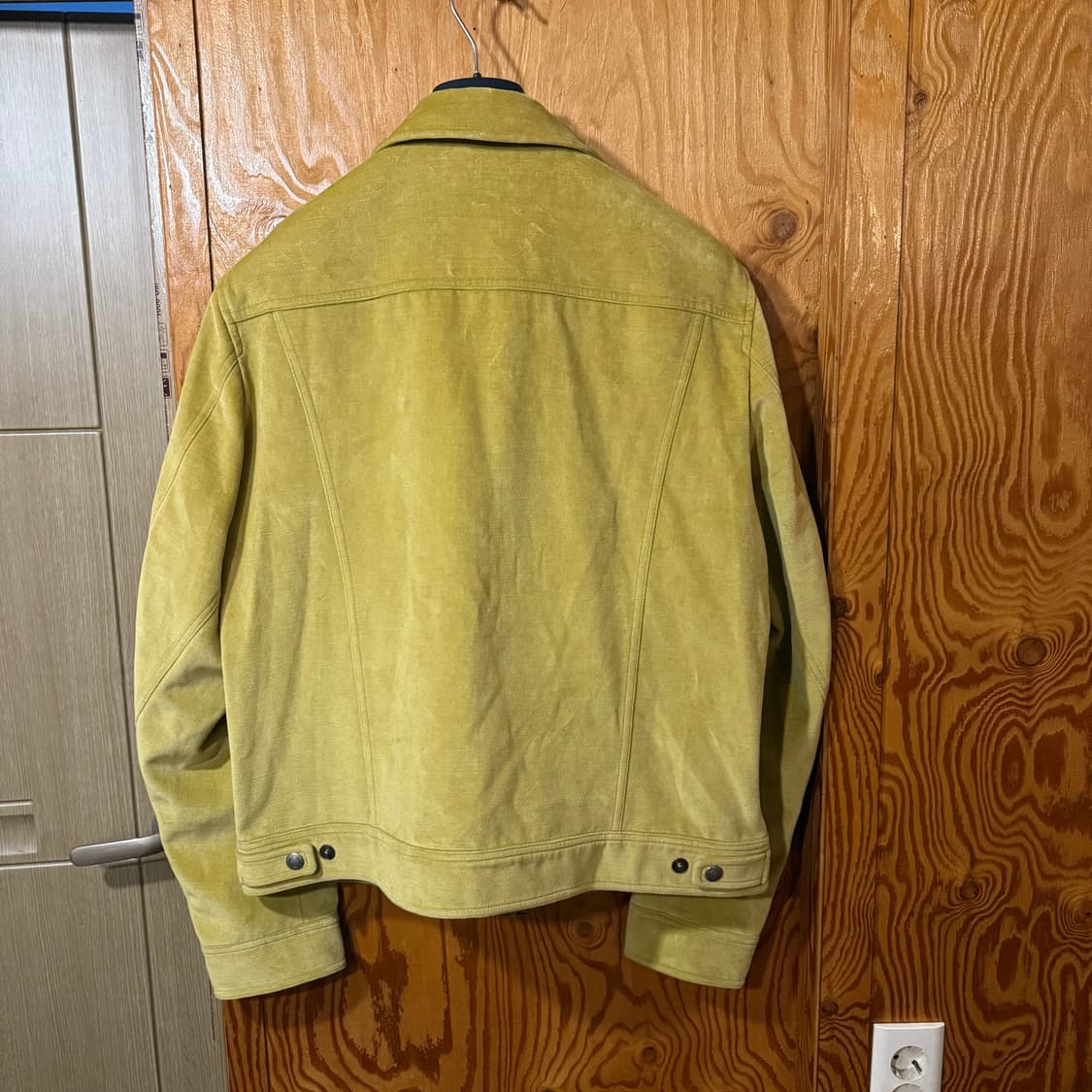 톰포드 올리브 벨벳 레더 트러커 자켓  상품이미지7